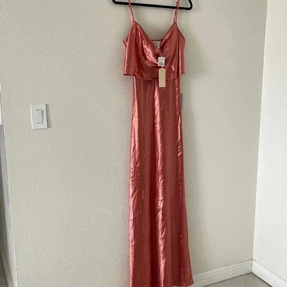 WAYF Dress - Picture 1 of 7